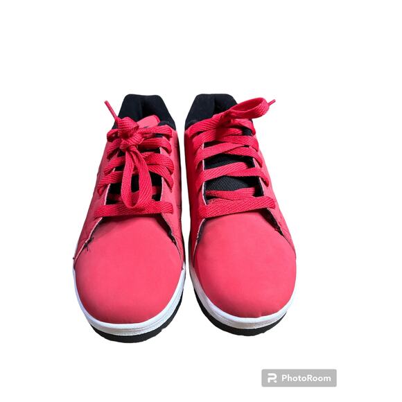 Boy's Heely’s Red Black Logo Wheels Lace Up Retro Low Top Sneakers Size 6 - Picture 5 of 6